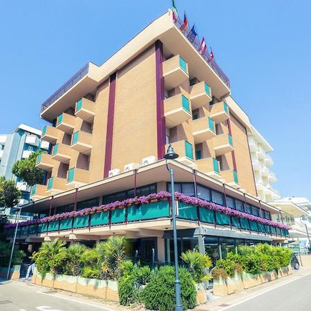 Hotel Nevada Μπελάρια-Ιτζέα Μαρίνα Εξωτερικό φωτογραφία