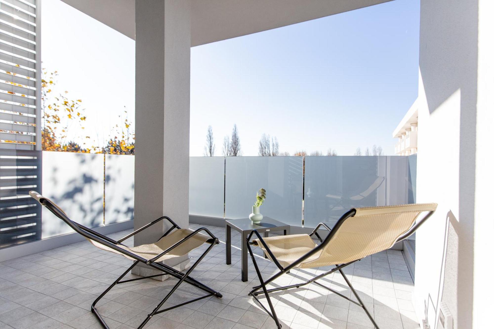 Hotel Nevada Μπελάρια-Ιτζέα Μαρίνα Εξωτερικό φωτογραφία