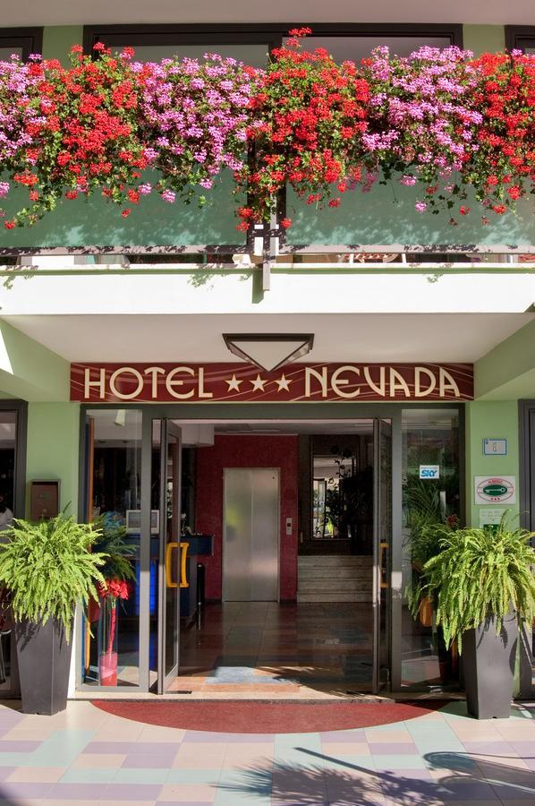 Hotel Nevada Μπελάρια-Ιτζέα Μαρίνα Εξωτερικό φωτογραφία